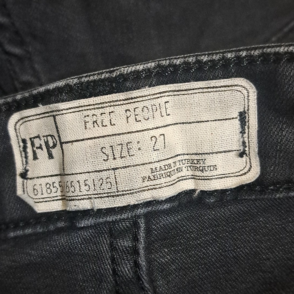 FREE PEOPLE sz 27 black jeans with boot straps, $148.00 - Picture 3 of 7
